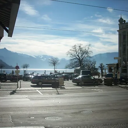 Garconniere Im Ehemaligen Hotel Austria Gmunden Exterior photo