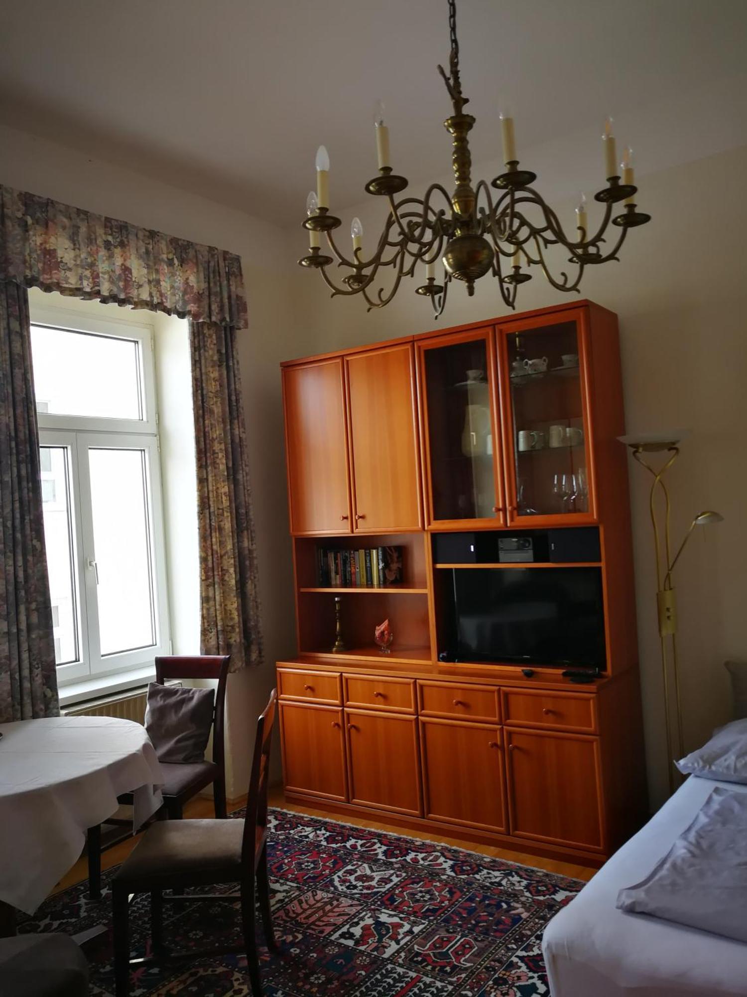 Garconniere Im Ehemaligen Austria