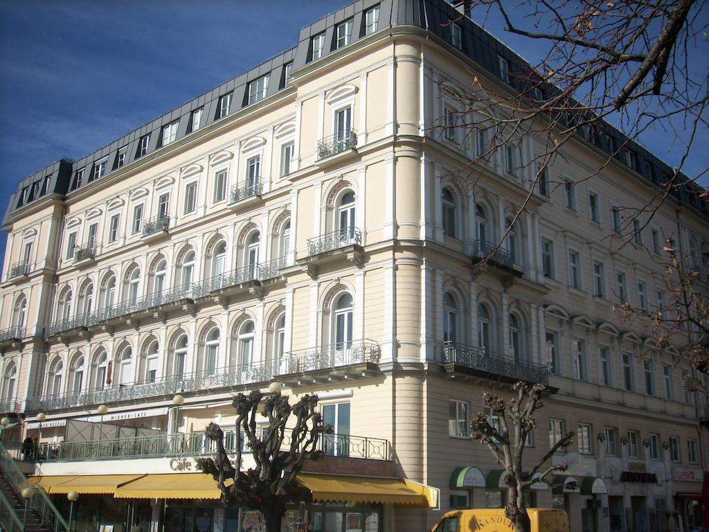 Garconniere Im Ehemaligen Austria